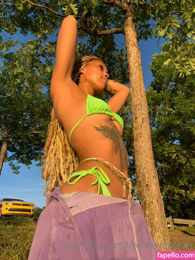 leahsade Onlyfans Photo Gallery 