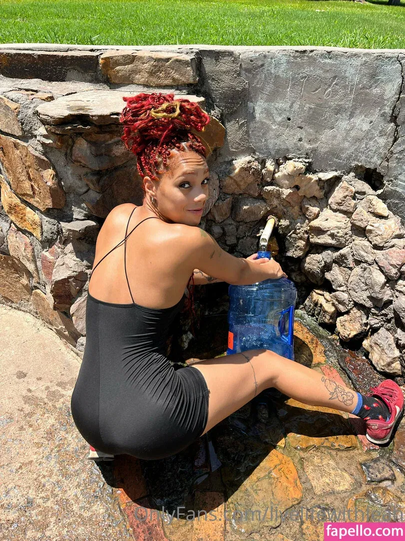 leahsade Onlyfans Photo Gallery 