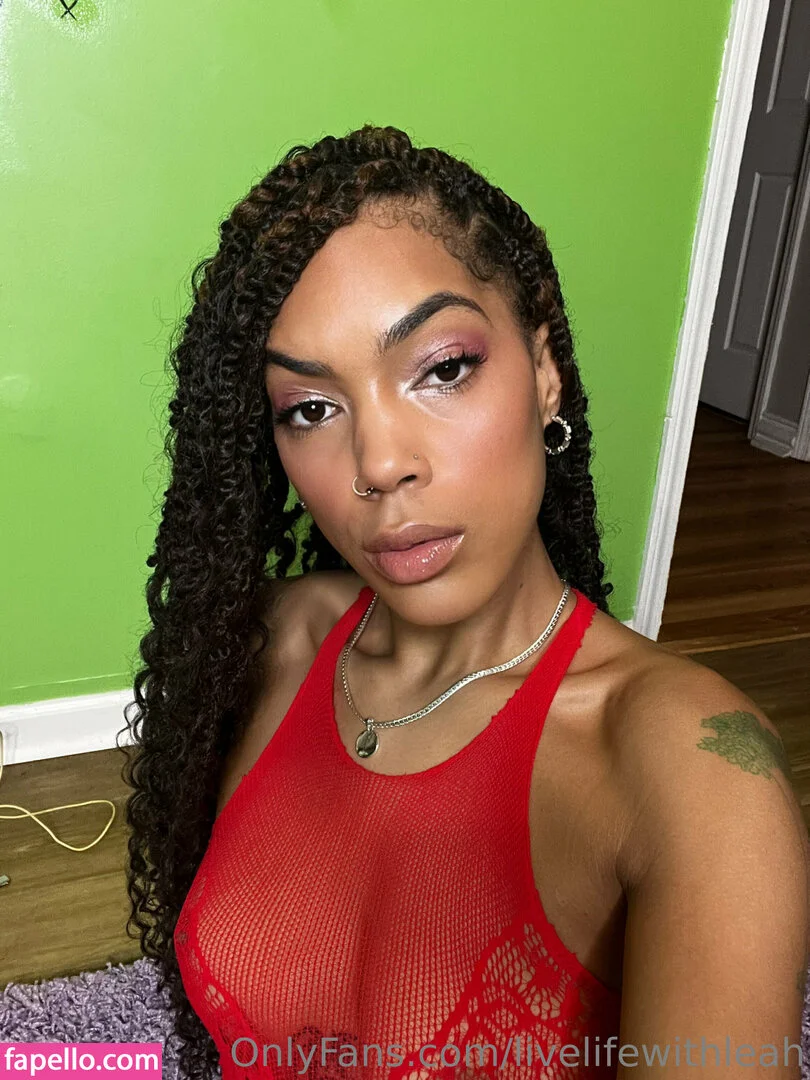 leahsade Onlyfans Photo Gallery 