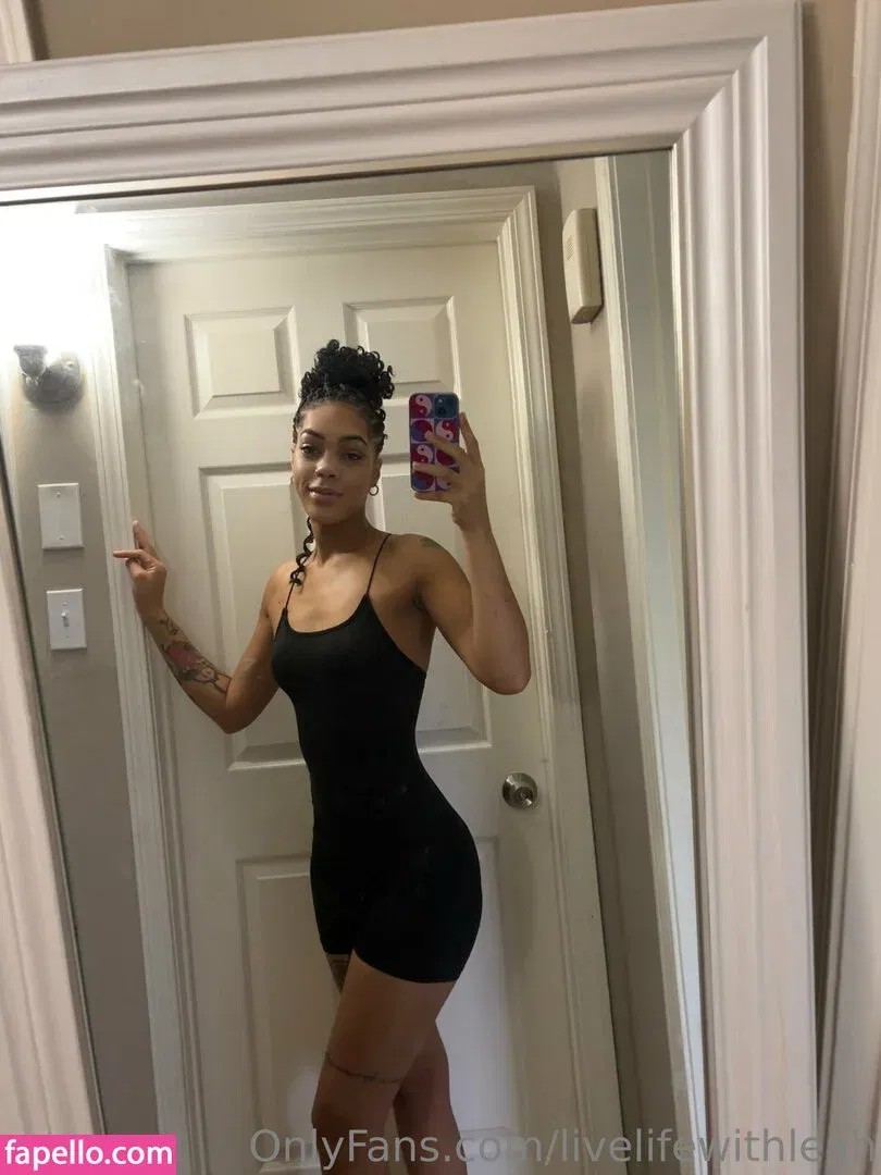 leahsade Onlyfans Photo Gallery 