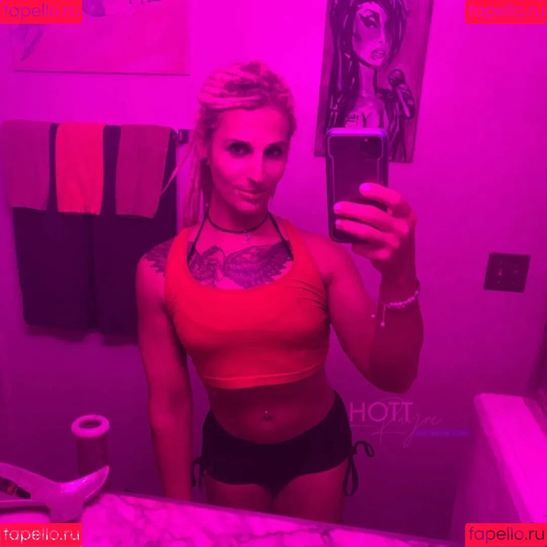 Hottrayne Onlyfans Photo Gallery 