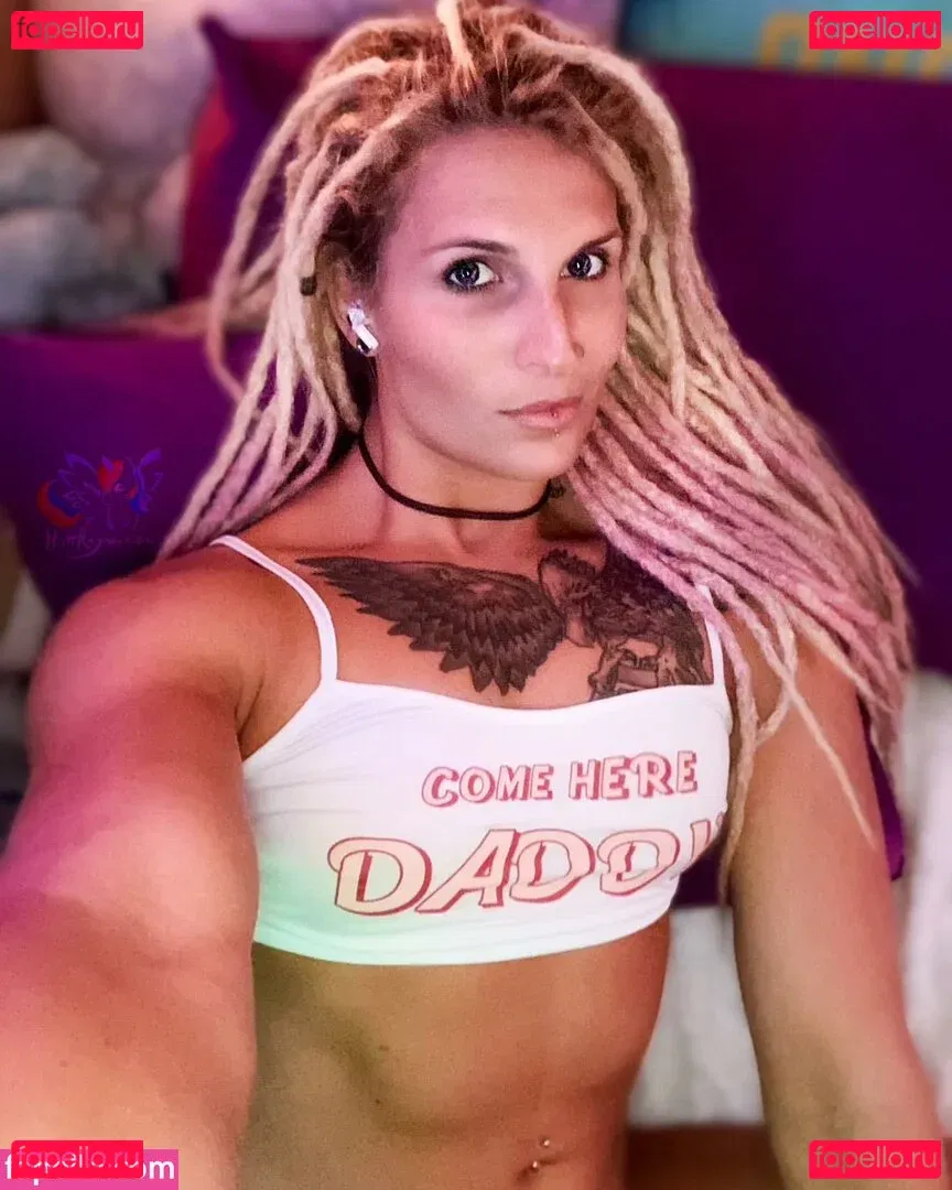 Hottrayne Onlyfans Photo Gallery 