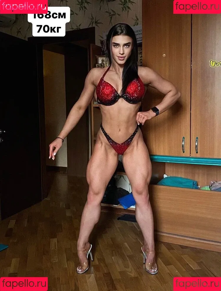 Daria Shuer Onlyfans Photo Gallery 