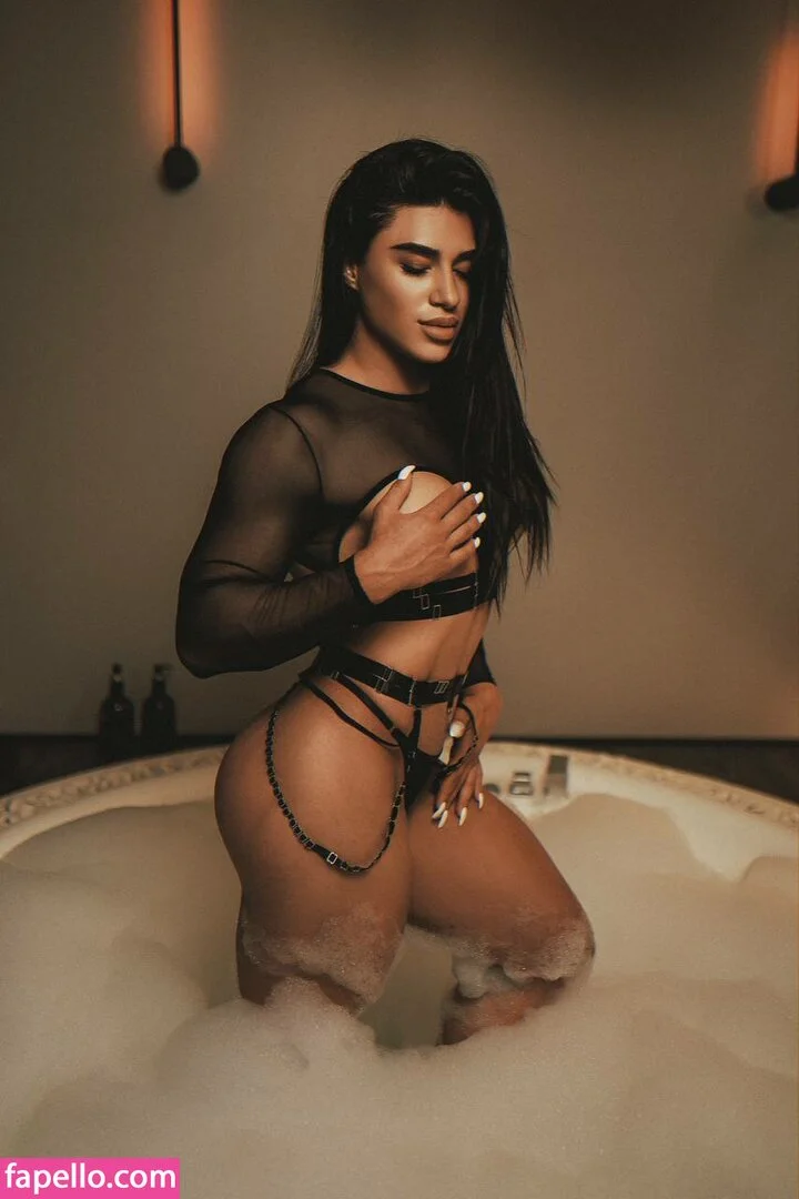 Daria Shuer Onlyfans Photo Gallery 