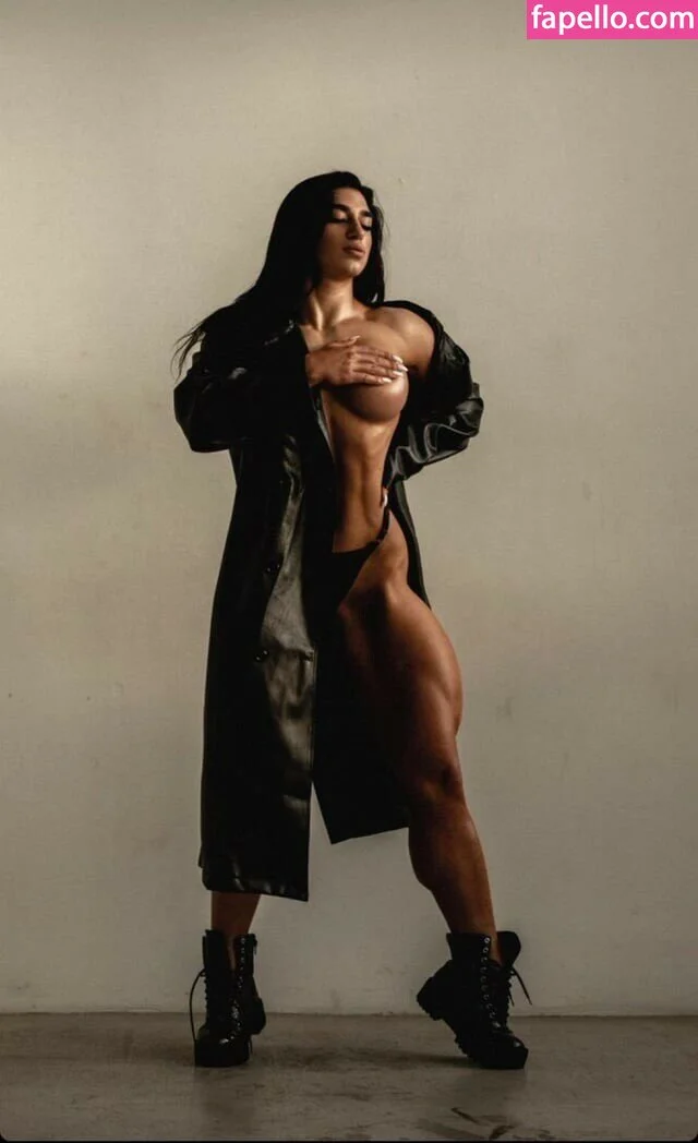 Daria Shuer Onlyfans Photo Gallery 