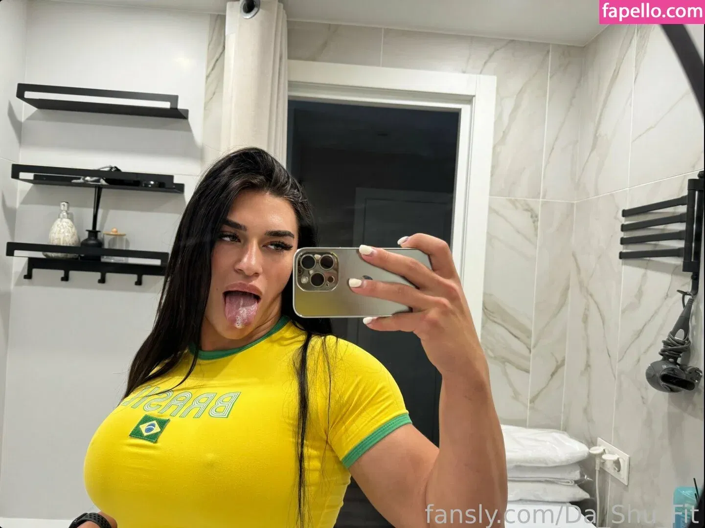 Daria Shuer Onlyfans Photo Gallery 