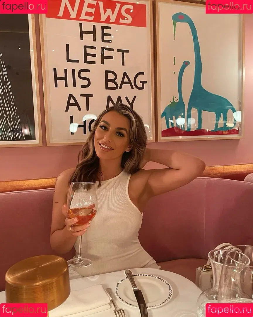 Danielle Tilly Wright Onlyfans Photo Gallery 