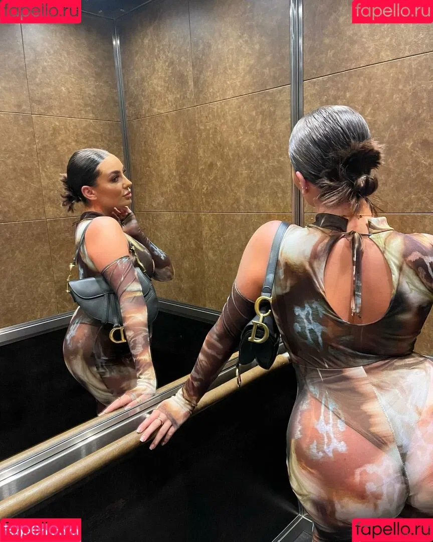 Danielle Tilly Wright Onlyfans Photo Gallery 