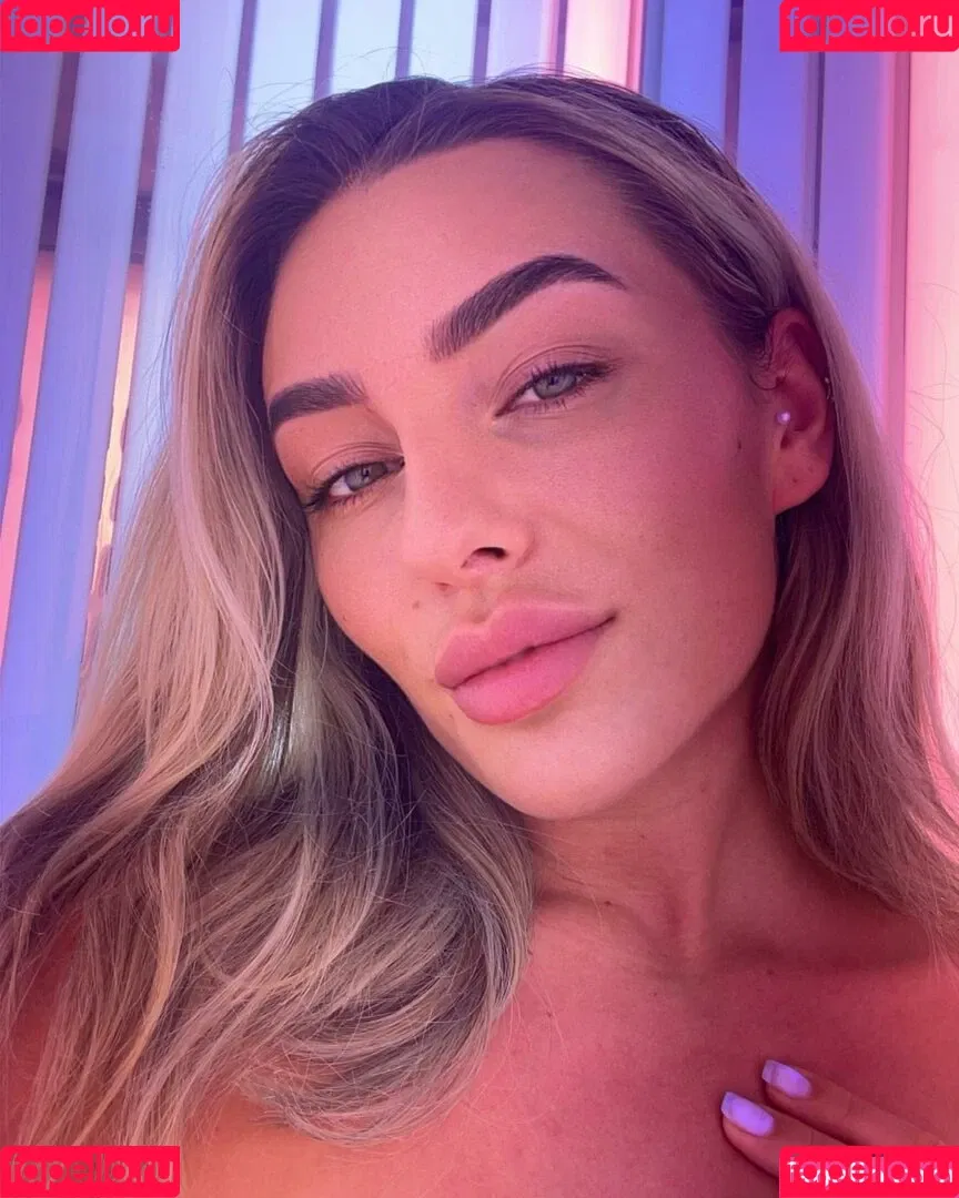 Danielle Tilly Wright Onlyfans Photo Gallery 