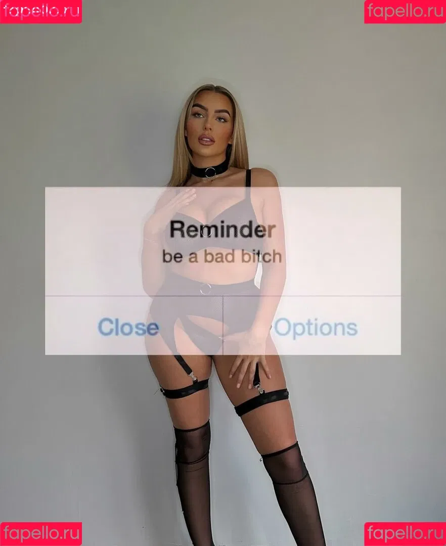 Danielle Tilly Wright Onlyfans Photo Gallery 