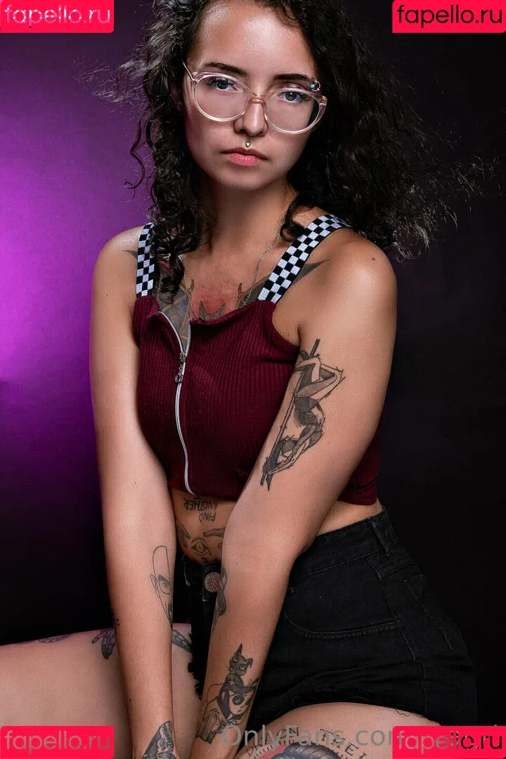 Electrahearth Onlyfans Photo Gallery 
