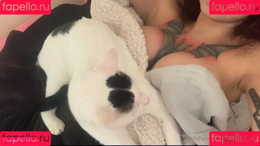 Electrahearth Onlyfans Photo Gallery 