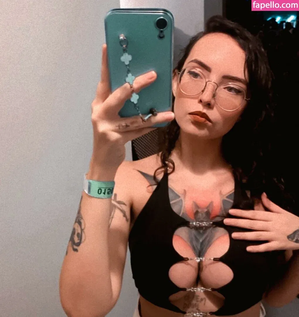 Electrahearth Onlyfans Photo Gallery 