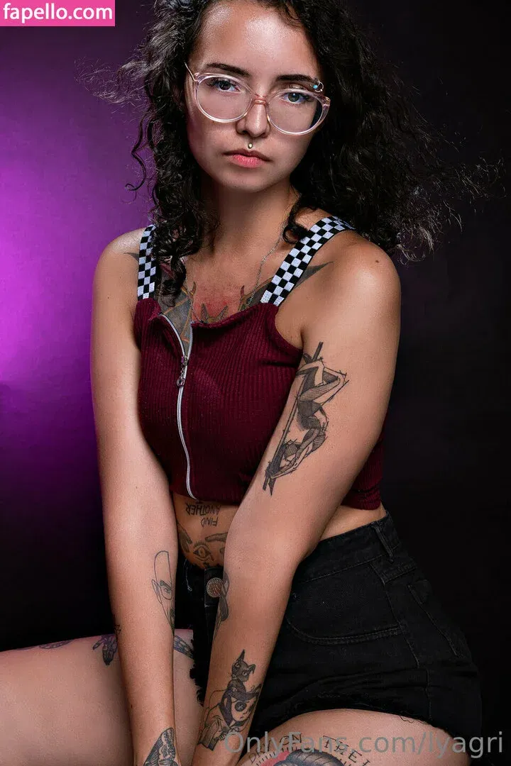 Electrahearth Onlyfans Photo Gallery 