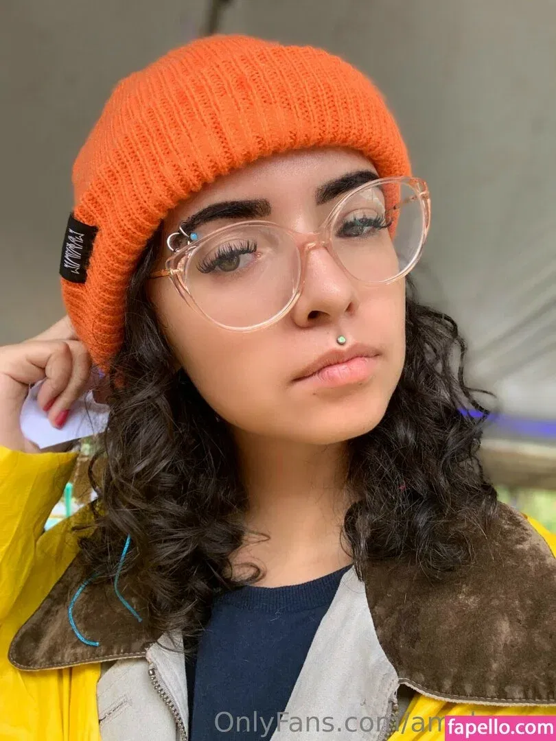 Electrahearth Onlyfans Photo Gallery 