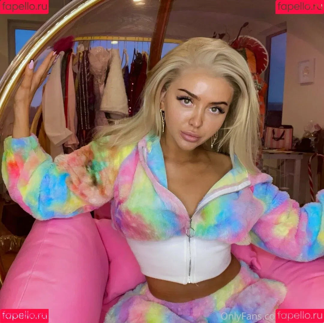 onlyfina Onlyfans Photo Gallery 