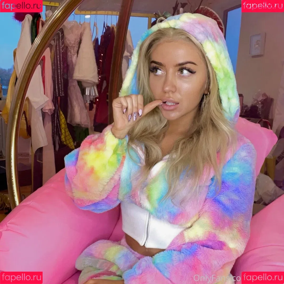 onlyfina Onlyfans Photo Gallery 