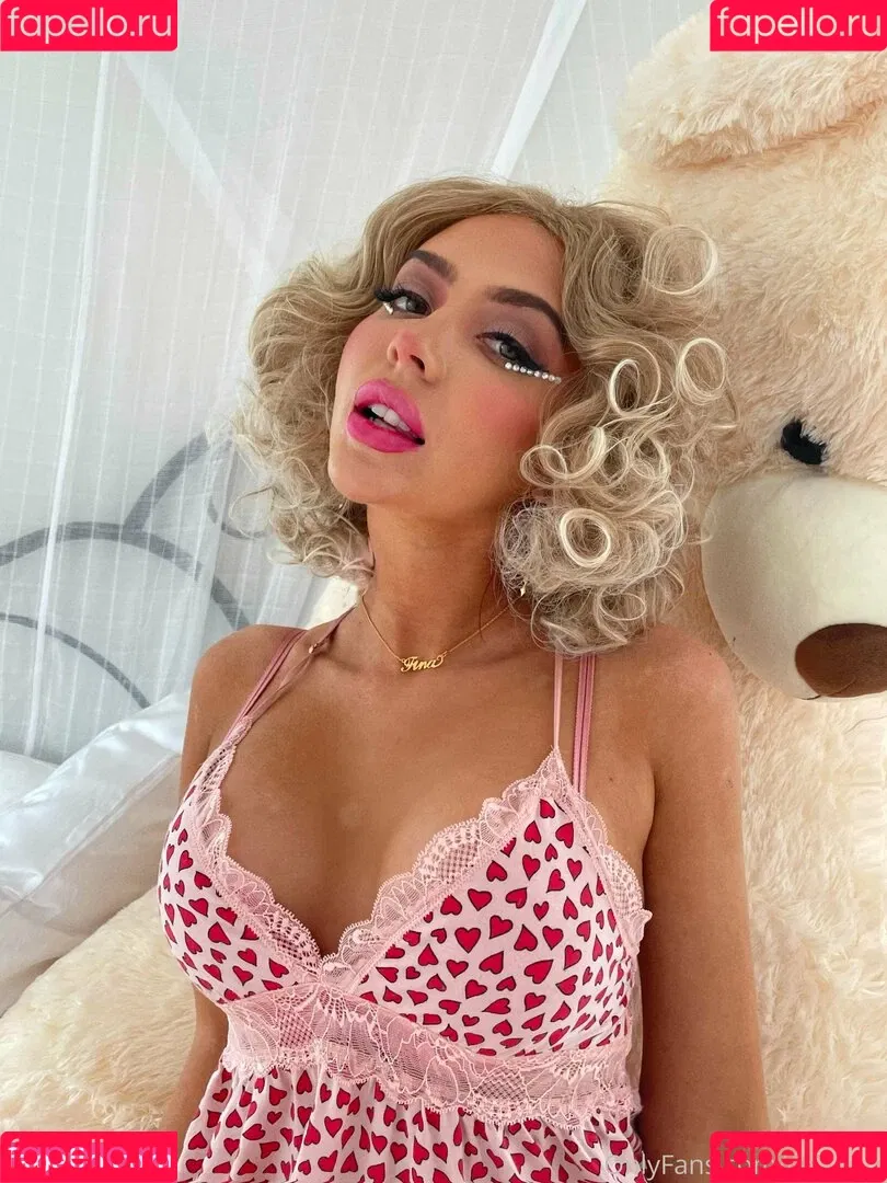 onlyfina Onlyfans Photo Gallery 