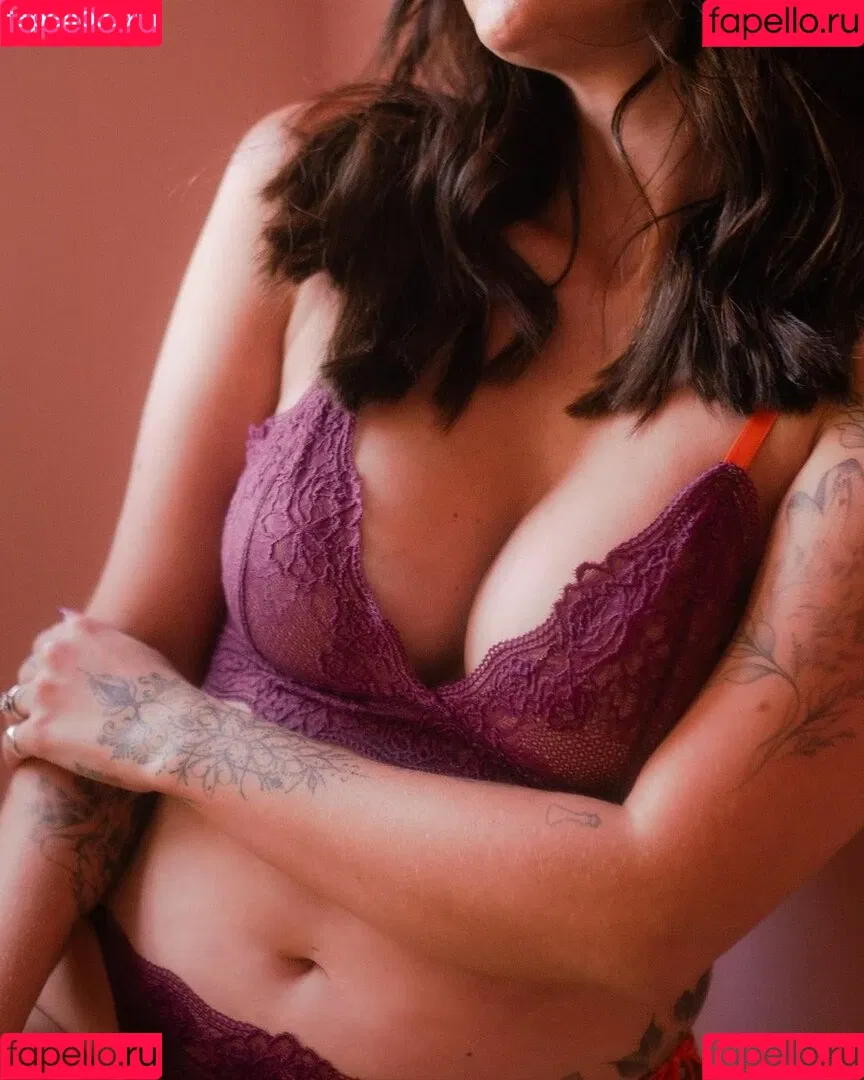 Marcela McGowan Onlyfans Photo Gallery 