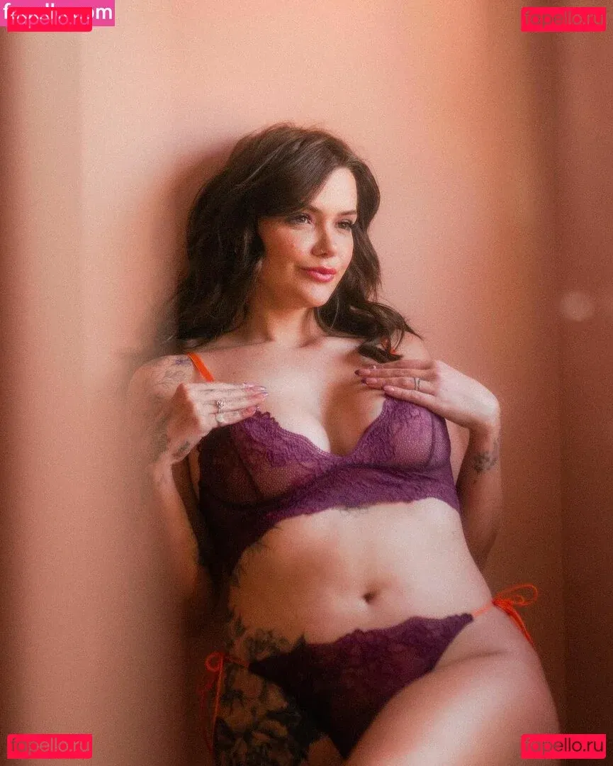 Marcela McGowan Onlyfans Photo Gallery 