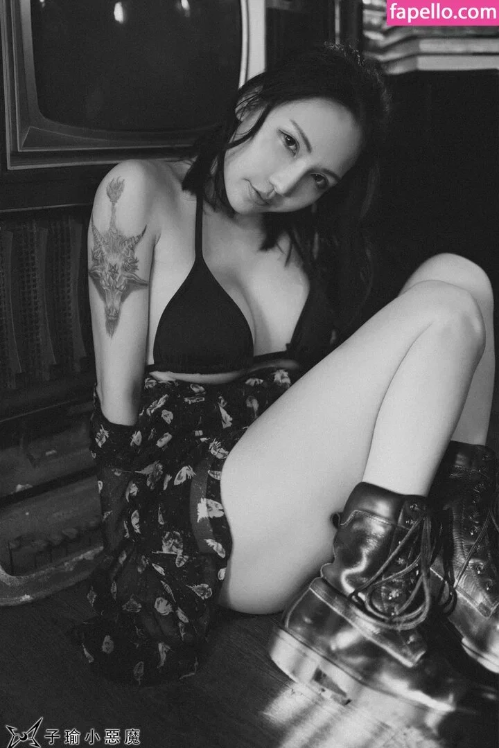 morgul_zuyu Onlyfans Photo Gallery 