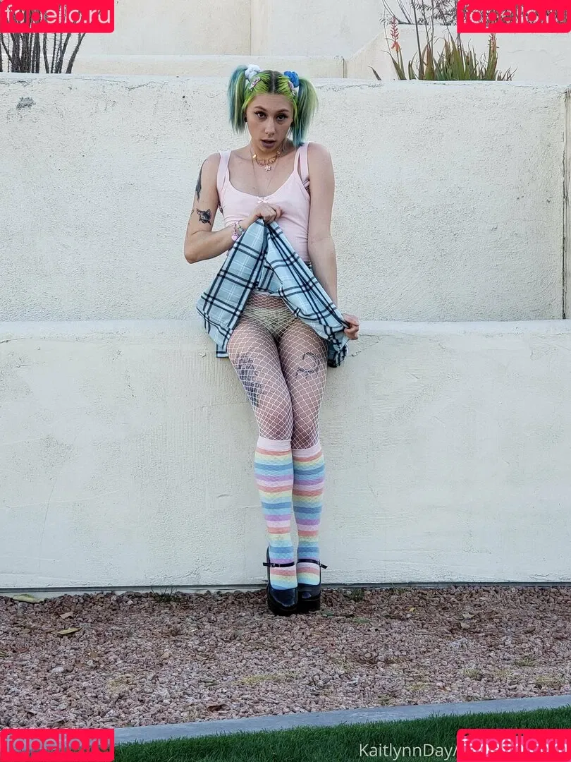 moonbabyfuxk Onlyfans Photo Gallery 