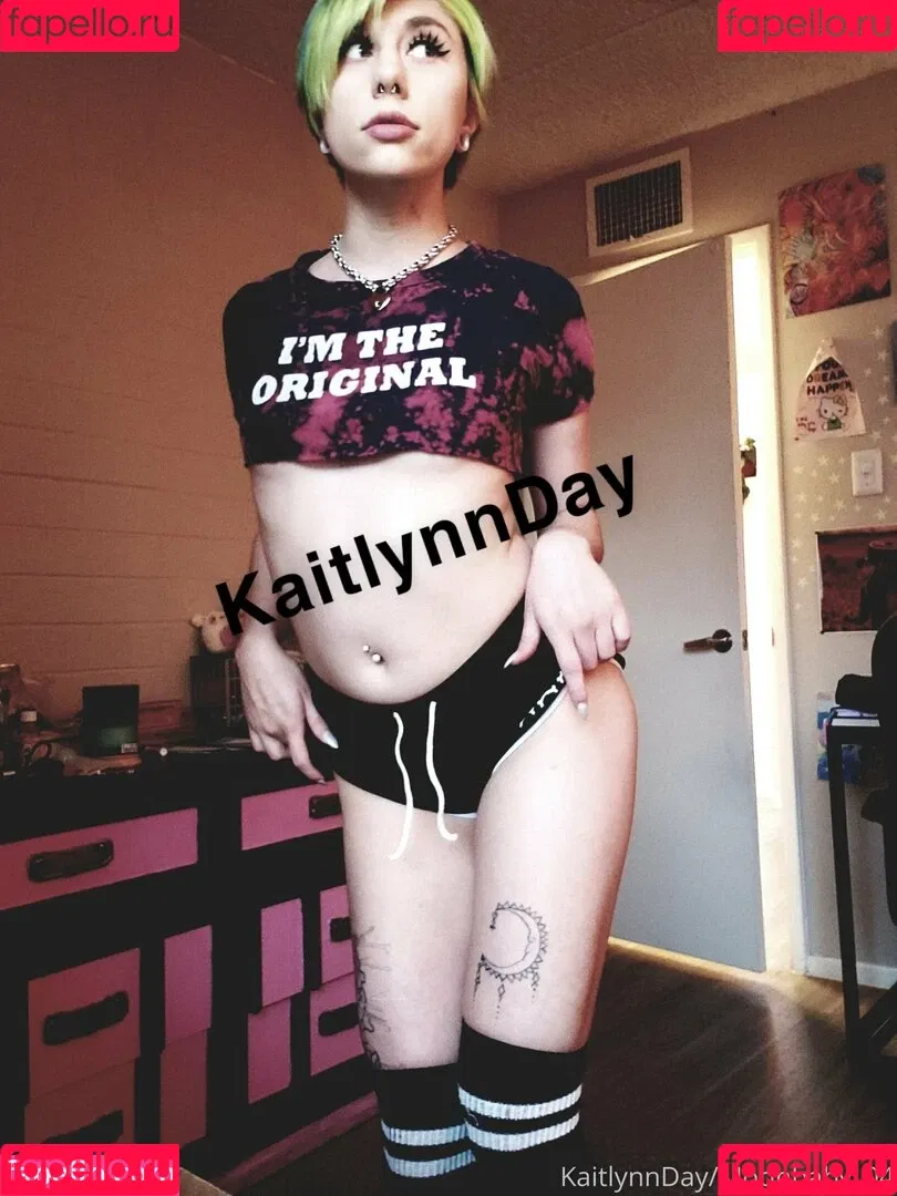 moonbabyfuxk Onlyfans Photo Gallery 