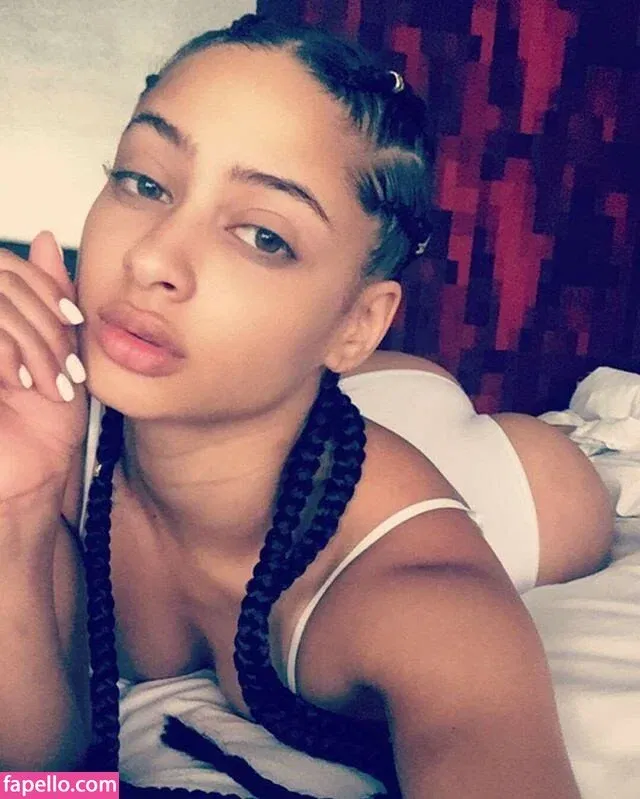 Tori Brixx Onlyfans Photo Gallery 