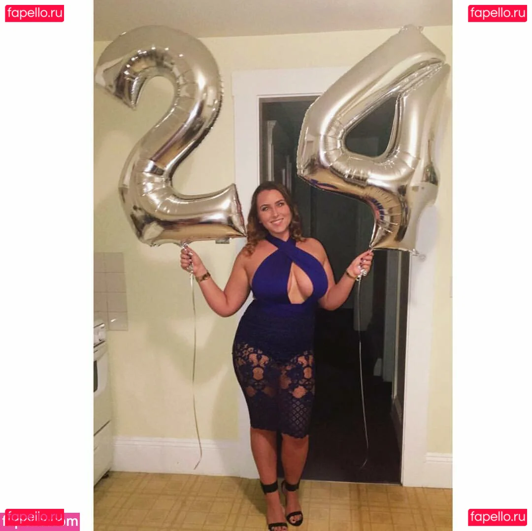 Lizzy Maguire Onlyfans Photo Gallery 