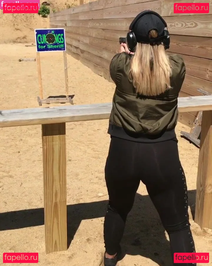 Lizzy Maguire Onlyfans Photo Gallery 