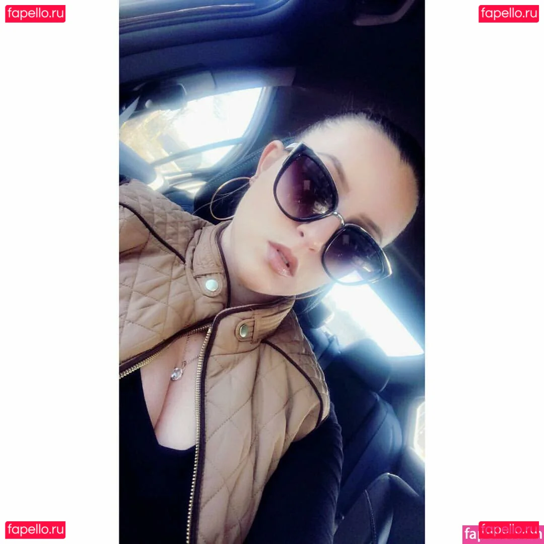 Lizzy Maguire Onlyfans Photo Gallery 