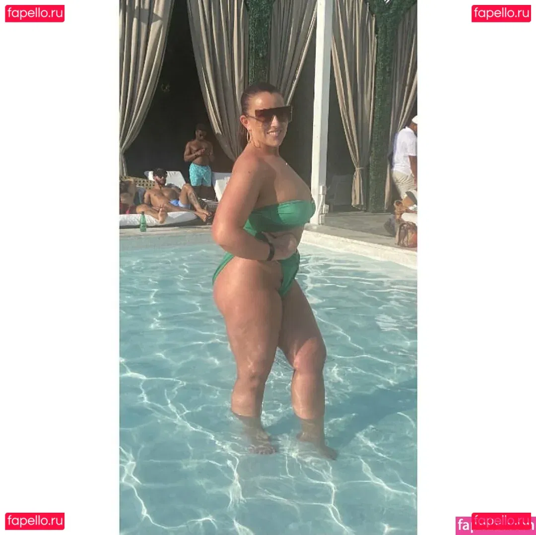 Lizzy Maguire Onlyfans Photo Gallery 