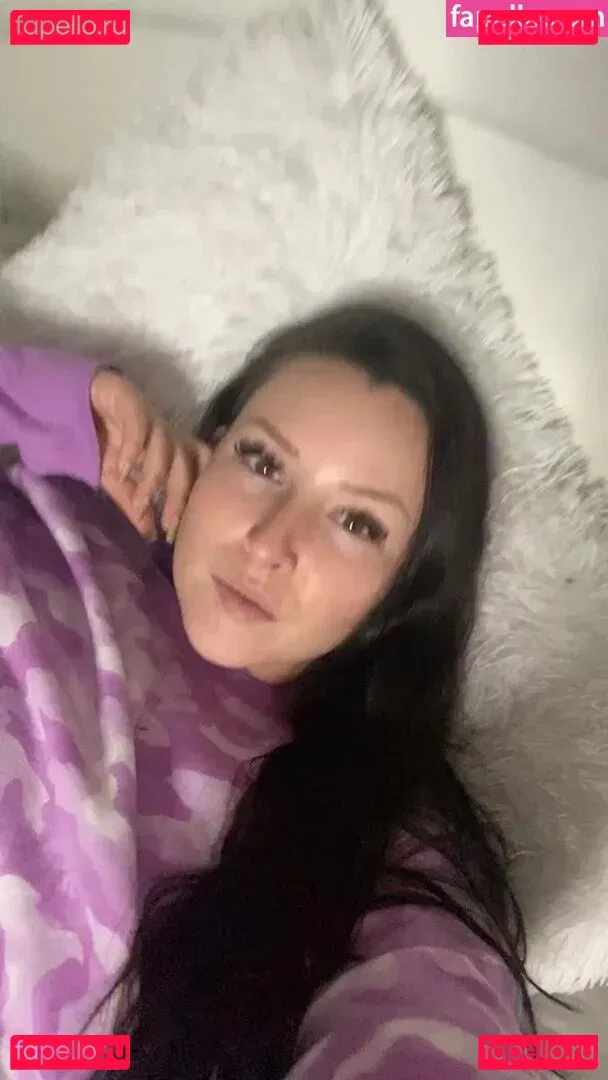 Lizzy Maguire Onlyfans Photo Gallery 