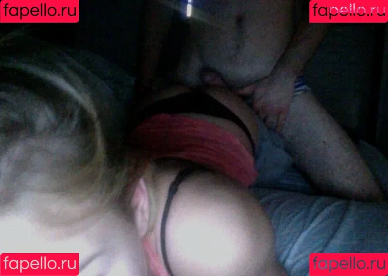 Britt Robertson Onlyfans Photo Gallery 