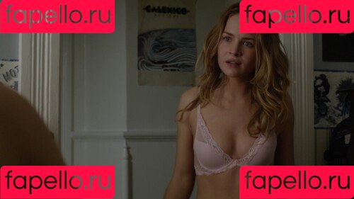 Britt Robertson Onlyfans Photo Gallery 