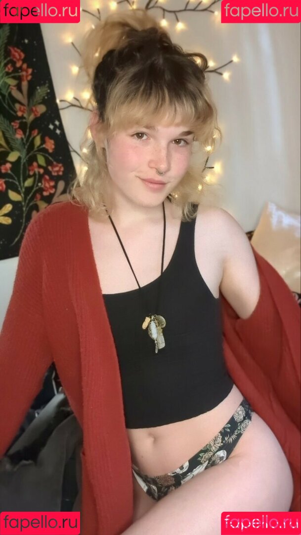 Whimsy Waffle Onlyfans Photo Gallery 