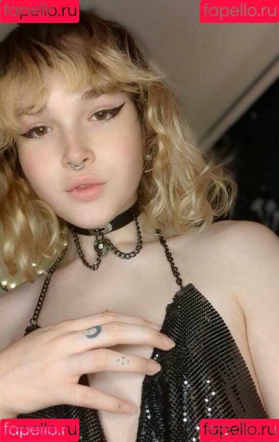 Whimsy Waffle Onlyfans Photo Gallery 