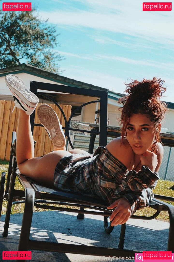 itsmekiraperez Onlyfans Photo Gallery 