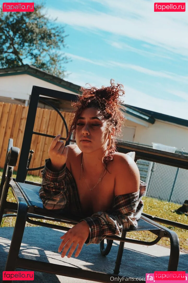 itsmekiraperez Onlyfans Photo Gallery 