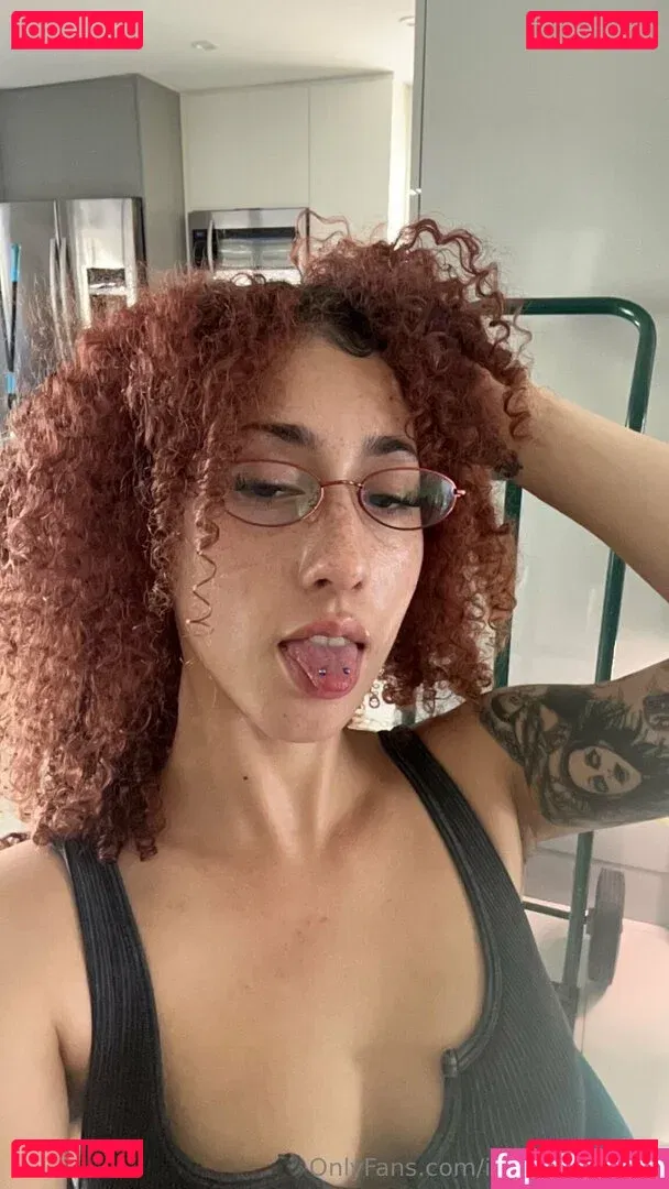 itsmekiraperez Onlyfans Photo Gallery 