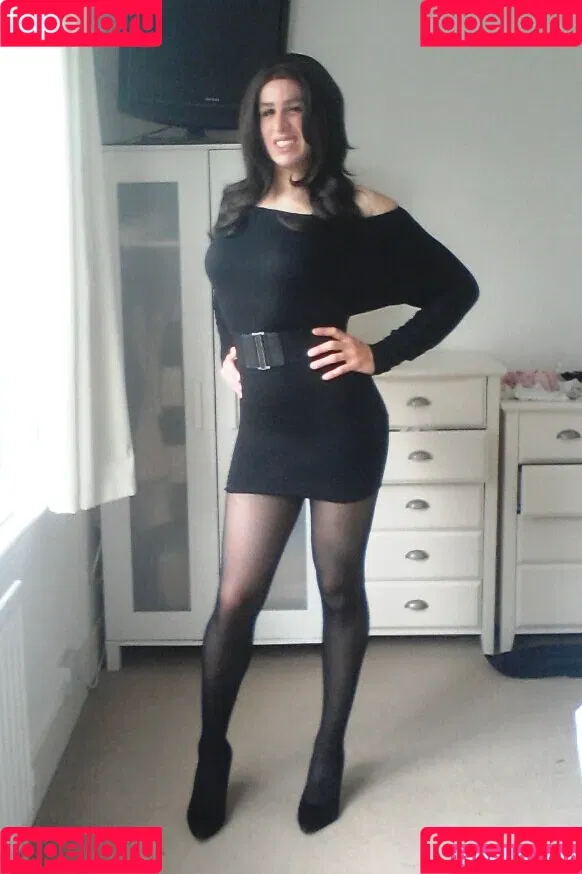 LiaLaRosa Onlyfans Photo Gallery 