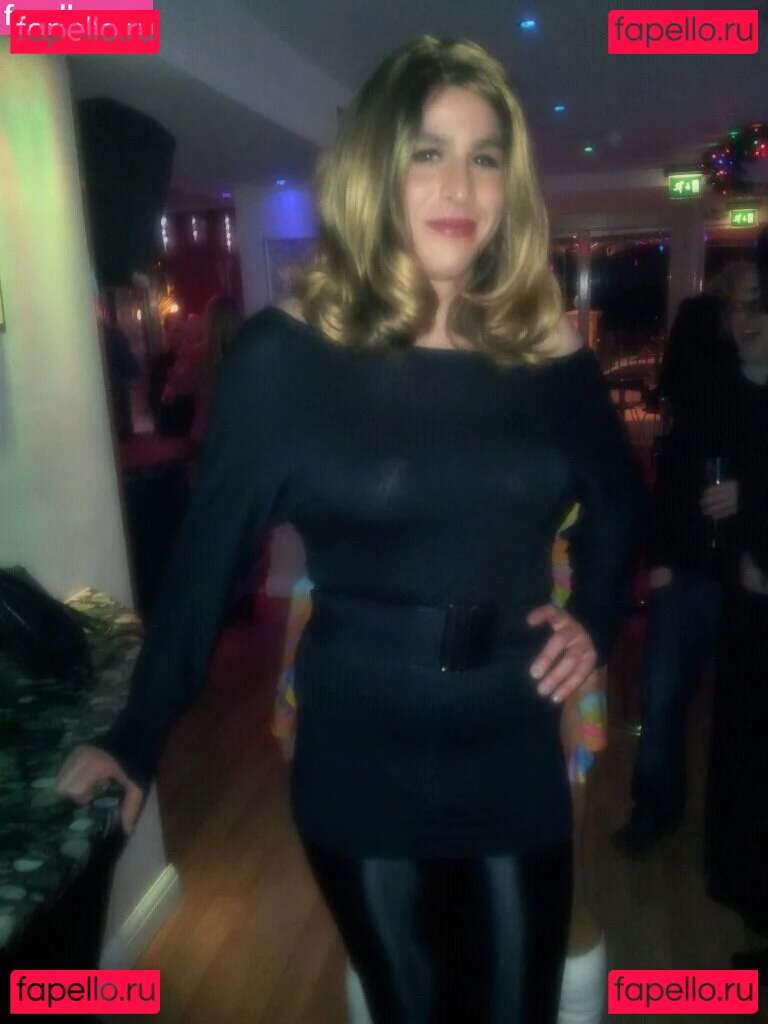 LiaLaRosa Onlyfans Photo Gallery 