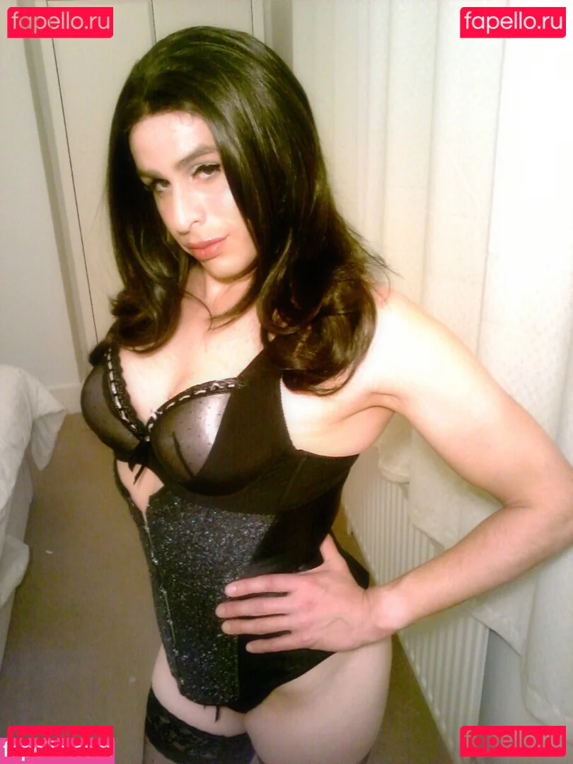 LiaLaRosa Onlyfans Photo Gallery 