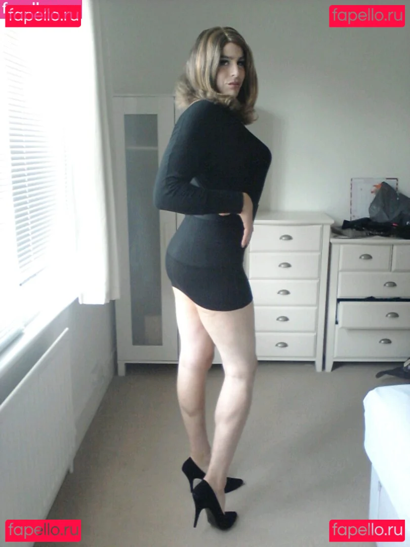 LiaLaRosa Onlyfans Photo Gallery 