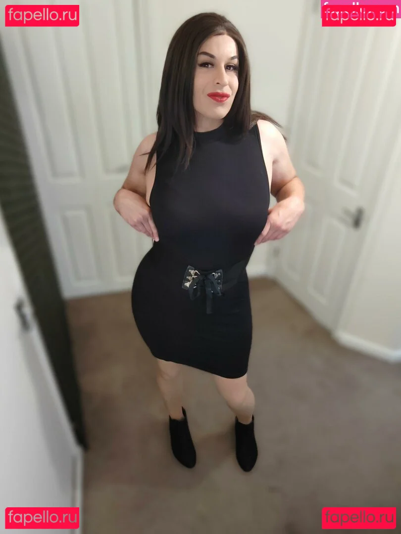 LiaLaRosa Onlyfans Photo Gallery 