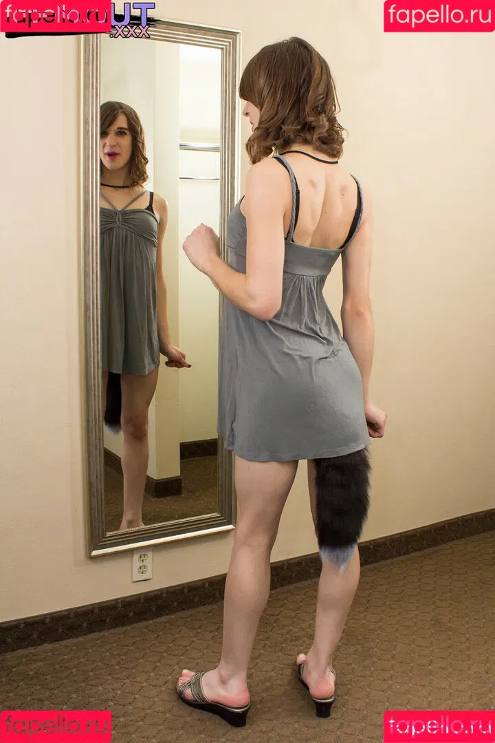 April Gillespie Onlyfans Photo Gallery 