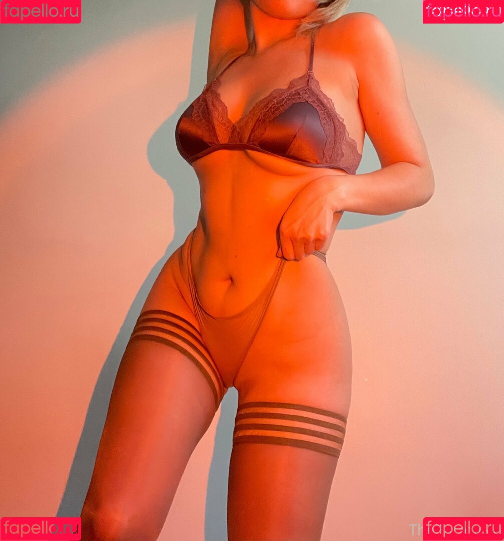 freeparrot Onlyfans Photo Gallery 