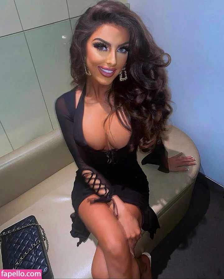 Ms. Kelsi Rose Onlyfans Photo Gallery 