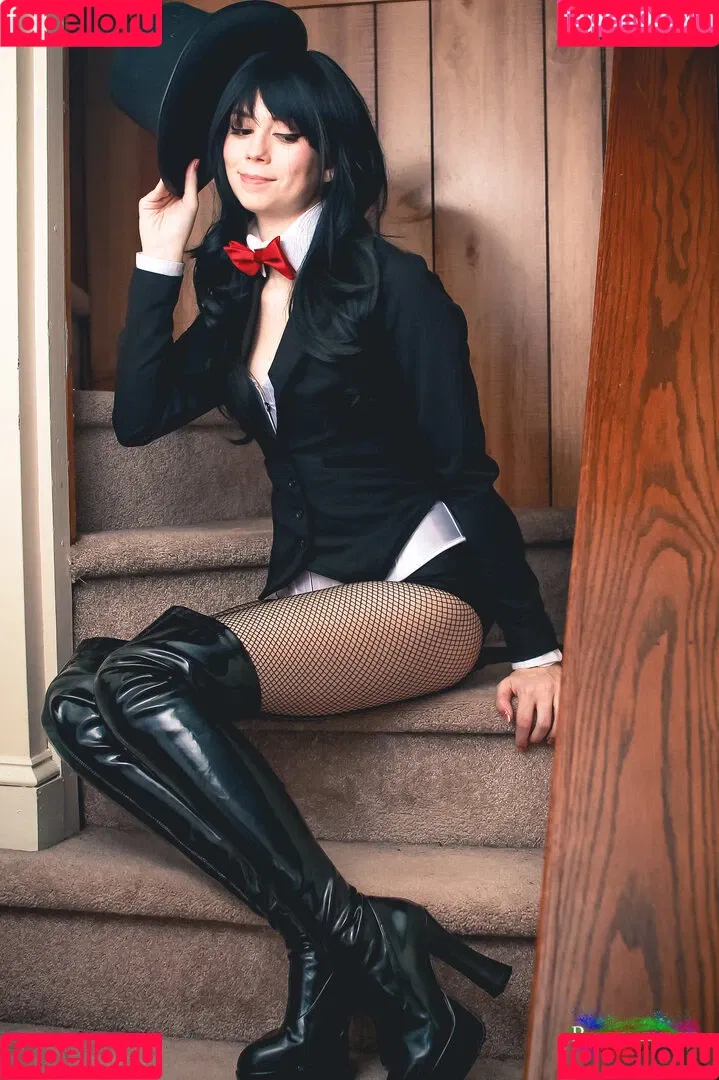 Uncanny Megan Onlyfans Photo Gallery 