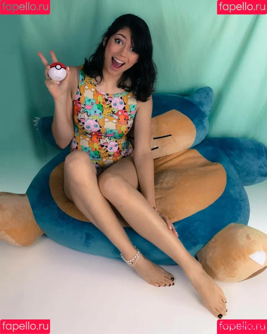 Uncanny Megan Onlyfans Photo Gallery 